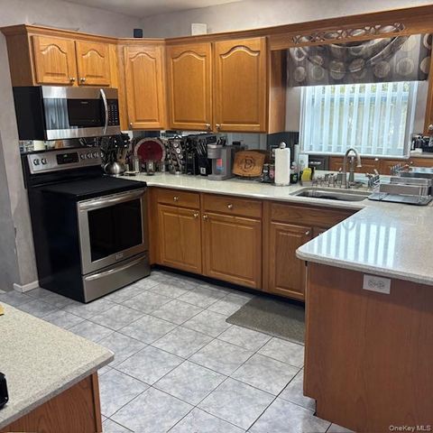 29 Industrial Boulevard, Riverhead, NY 11901