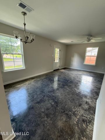 6565 Ridgewood Road, Horn Lake, MS 38637