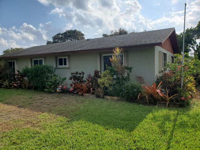 2665 SE 27th Lane, Boynton Beach, FL 33435