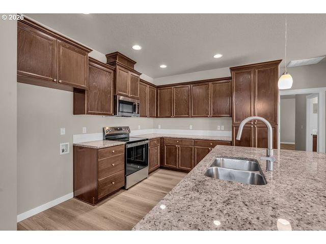 6922 FRUITLAND Rd, Salem, OR 97317