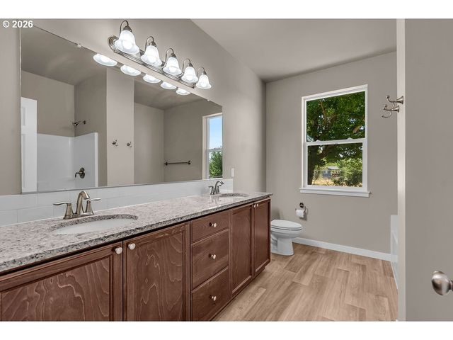 6922 FRUITLAND Rd, Salem, OR 97317