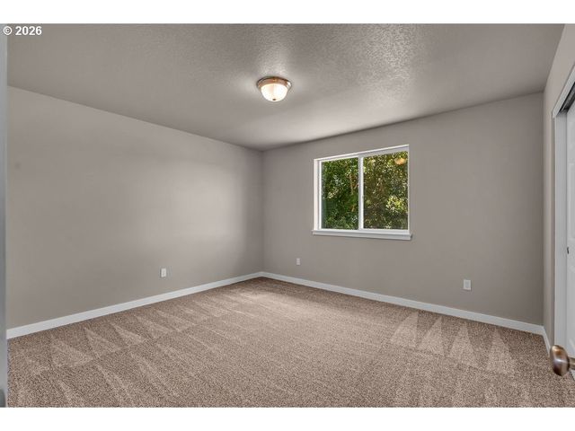 6922 FRUITLAND Rd, Salem, OR 97317
