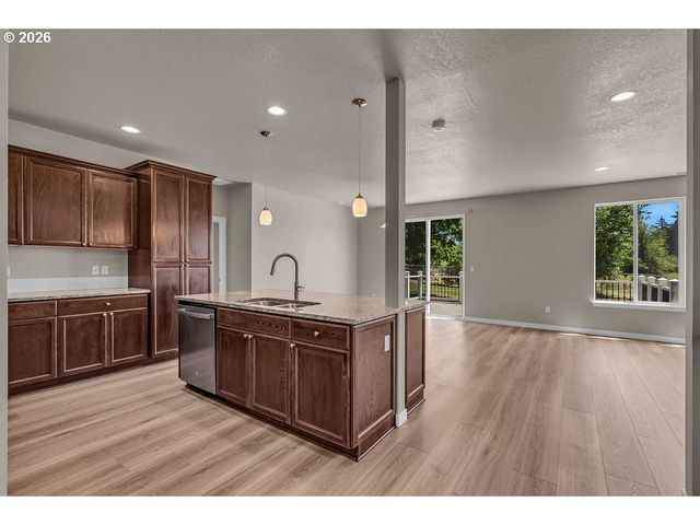 6922 FRUITLAND Rd, Salem, OR 97317