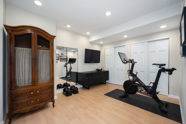 2316 N Lakewood Avenue, Chicago, IL 60614