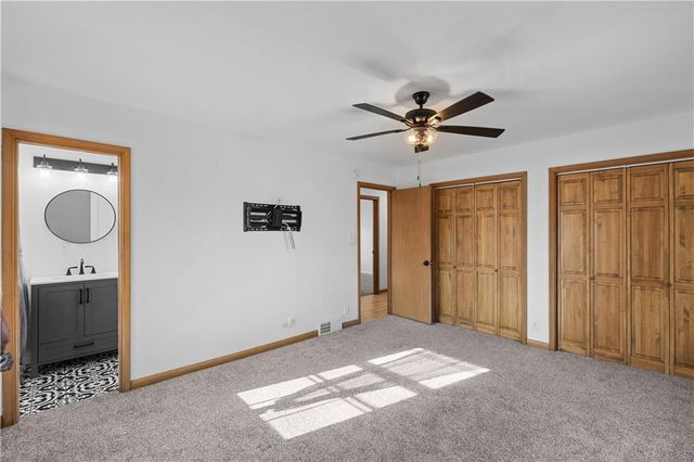 17504 E R D Mize Road, Independence, MO 64057