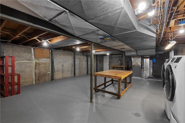 17504 E R D Mize Road, Independence, MO 64057
