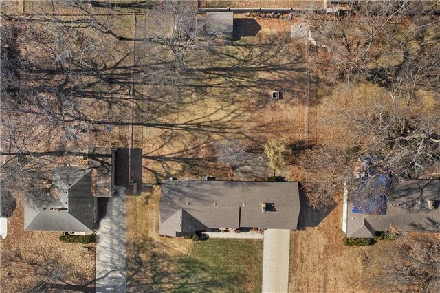 17504 E R D Mize Road, Independence, MO 64057