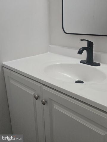 1716 JULIE CT, Bensalem, PA 19020