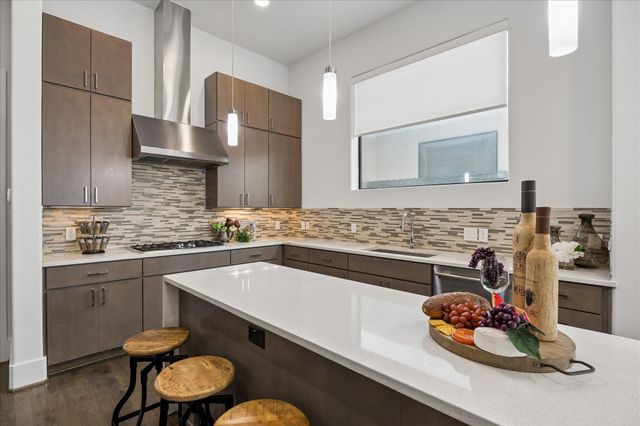 309 Peden Street Street, Houston, TX 77006