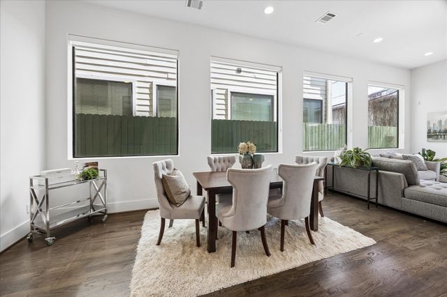 309 Peden Street Street, Houston, TX 77006