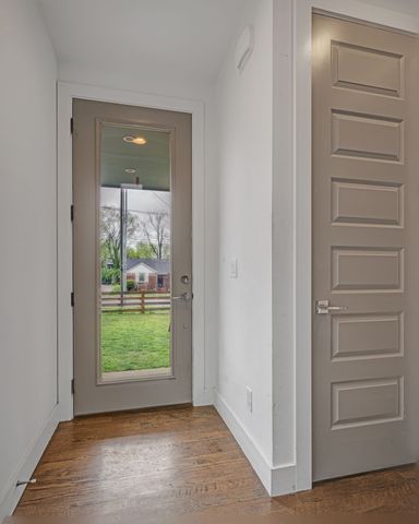 1811A Martin St, Nashville, TN 37203