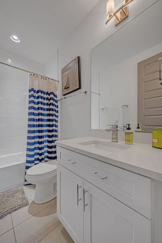 1811A Martin St, Nashville, TN 37203