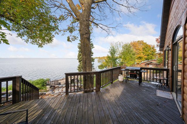 43421 Vista Road, Isle, MN 56342