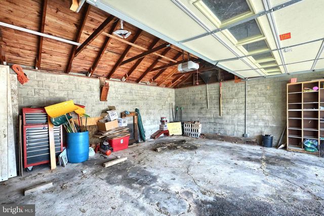 545 W KING ST, Littlestown, PA 17340