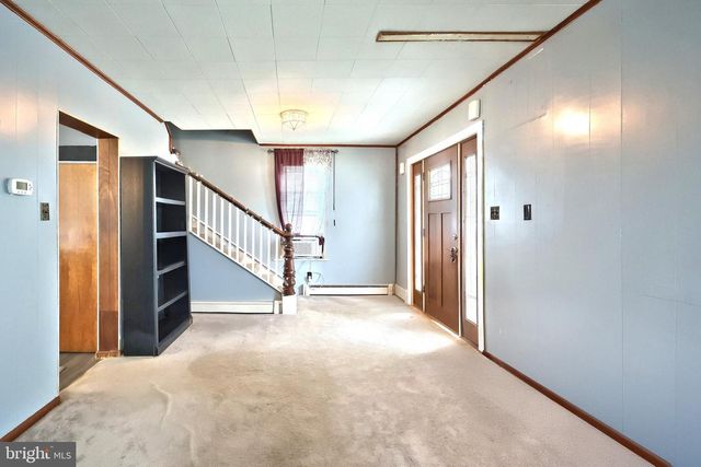 545 W KING ST, Littlestown, PA 17340