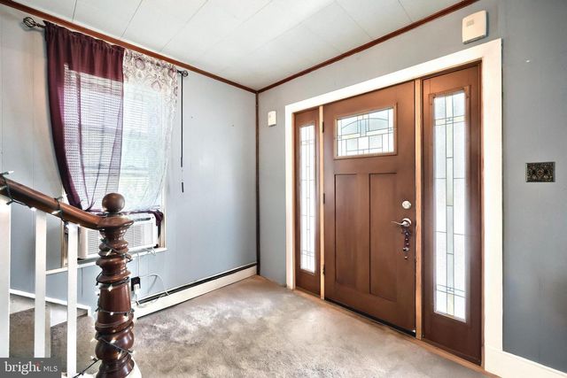 545 W KING ST, Littlestown, PA 17340