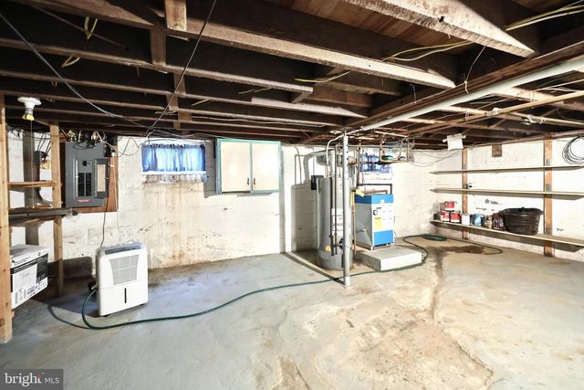 545 W KING ST, Littlestown, PA 17340