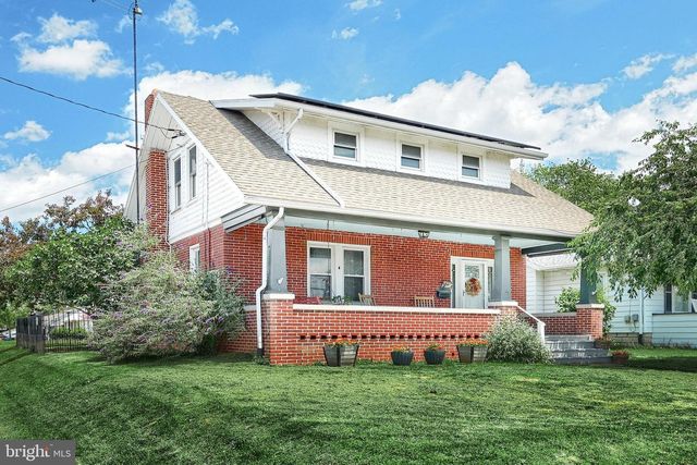 545 W KING ST, Littlestown, PA 17340