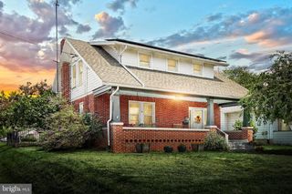 545 W KING ST, Littlestown, PA 17340