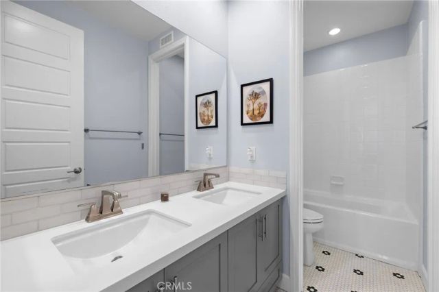 64 Ventada, Rancho Mission Viejo, CA 92694