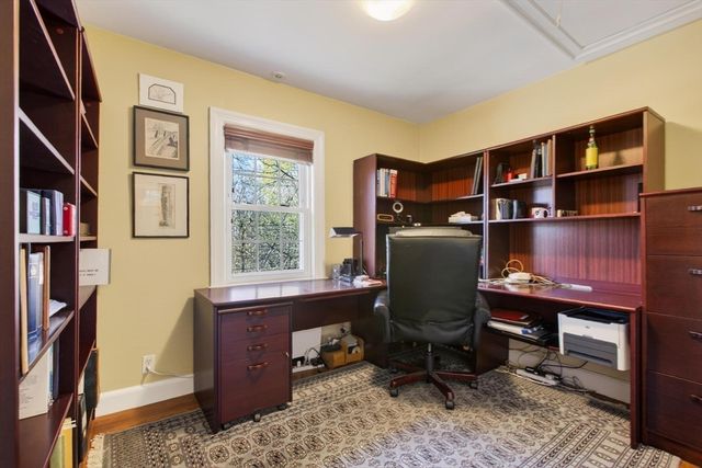 152 Beverly Rd, Brookline, MA 02467