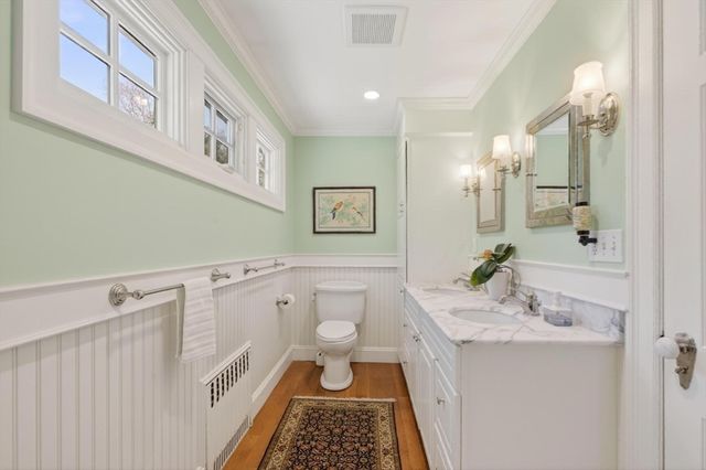 152 Beverly Rd, Brookline, MA 02467