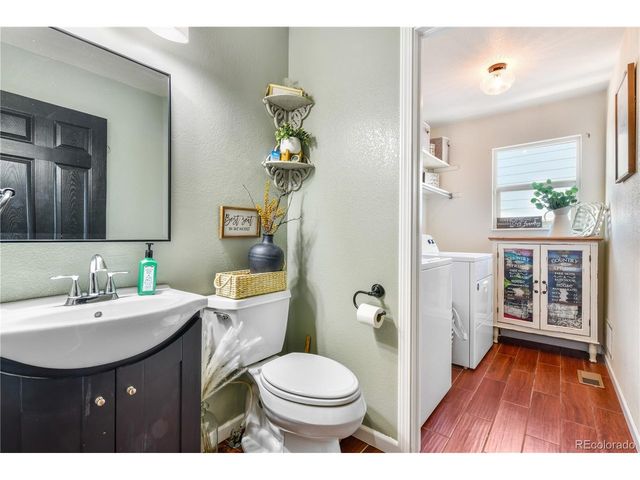 8141 Sedgewick Dr, Colorado Springs, CO 80925