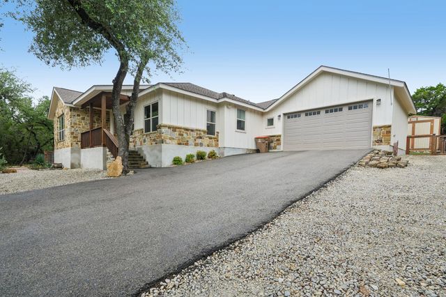 190 Magnolia MDW, Canyon Lake, TX 78133