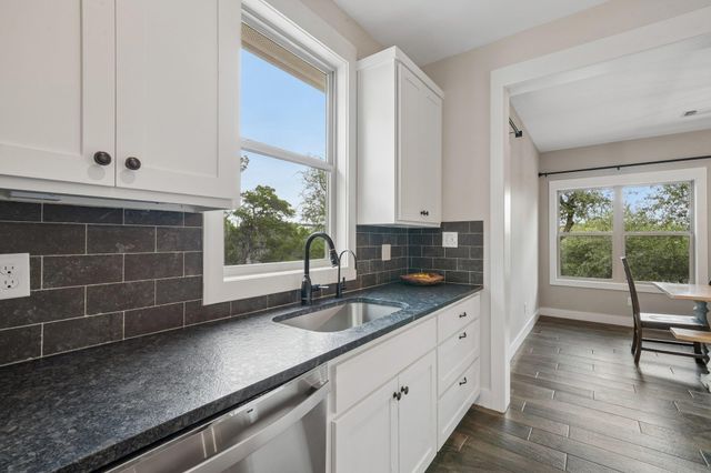 190 Magnolia MDW, Canyon Lake, TX 78133