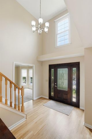 10934 Fallstone Drive, Springdale, OH 45246