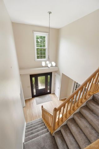 10934 Fallstone Drive, Springdale, OH 45246