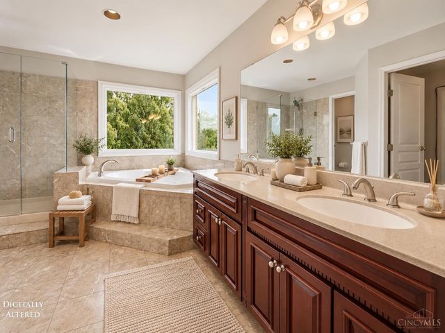 10934 Fallstone Drive, Springdale, OH 45246