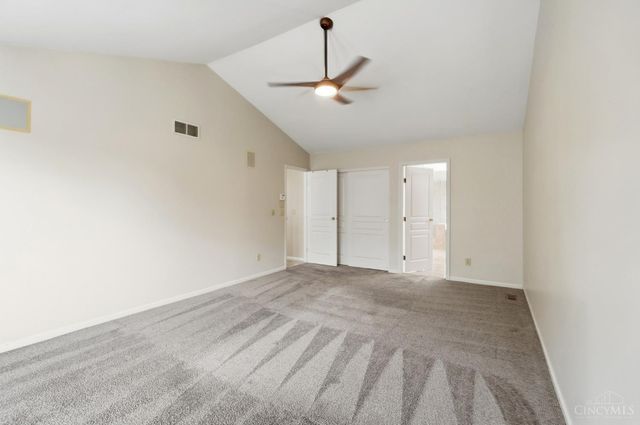 10934 Fallstone Drive, Springdale, OH 45246