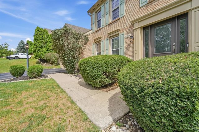 10934 Fallstone Drive, Springdale, OH 45246