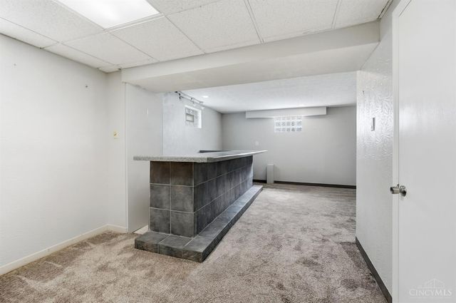 10934 Fallstone Drive, Springdale, OH 45246