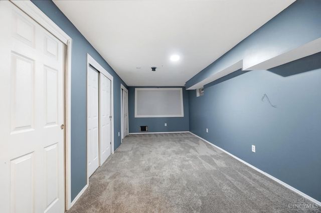 10934 Fallstone Drive, Springdale, OH 45246