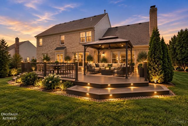 10934 Fallstone Drive, Springdale, OH 45246