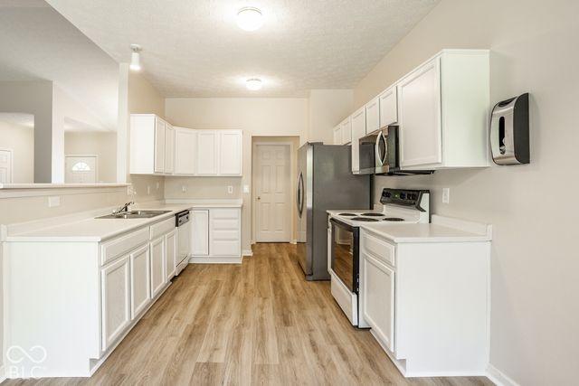 6446 Camarillo Court, Indianapolis, IN 46278