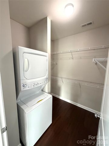 4310 Park Road 308, Charlotte, NC 28209