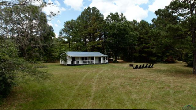 1570 CR 2349, Marietta, TX 75566