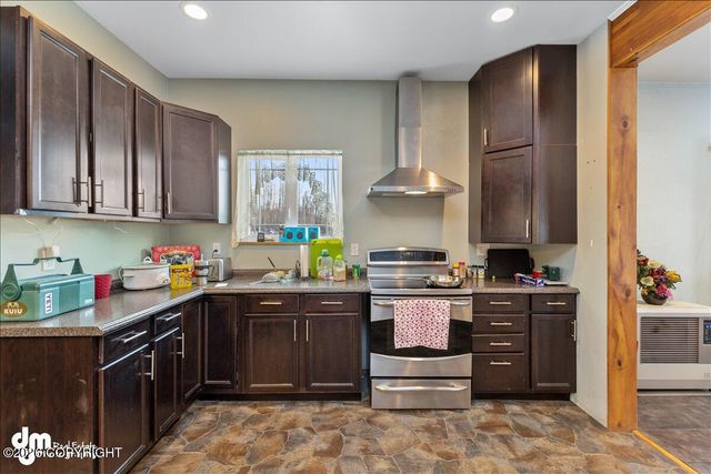 22481 W Point MacKenzie Road, Wasilla, AK 99623