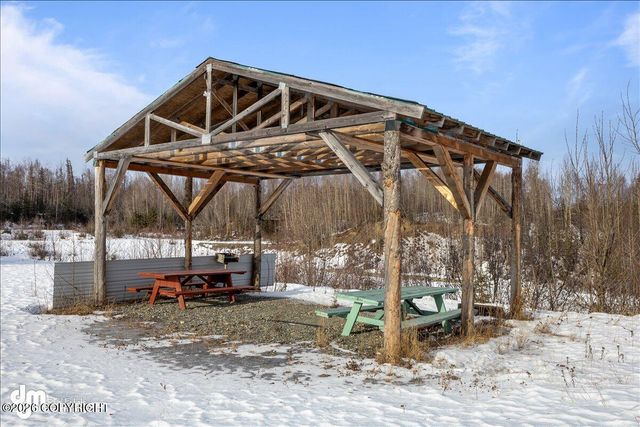 22481 W Point MacKenzie Road, Wasilla, AK 99623