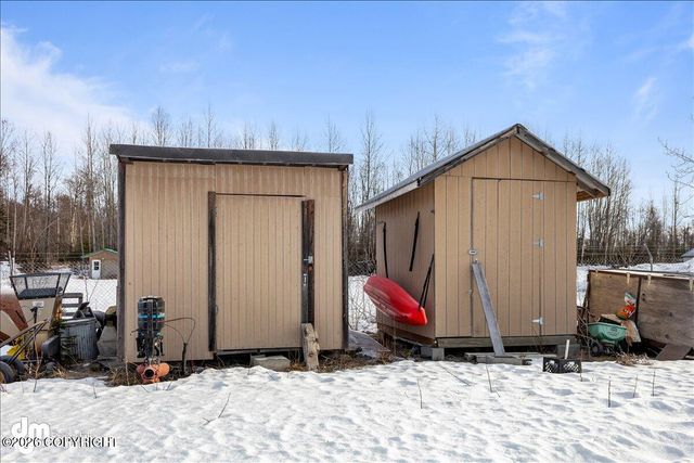 22481 W Point MacKenzie Road, Wasilla, AK 99623