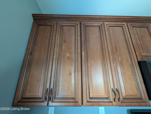158 Elder Glen Ct, Mt Washington, KY 40047