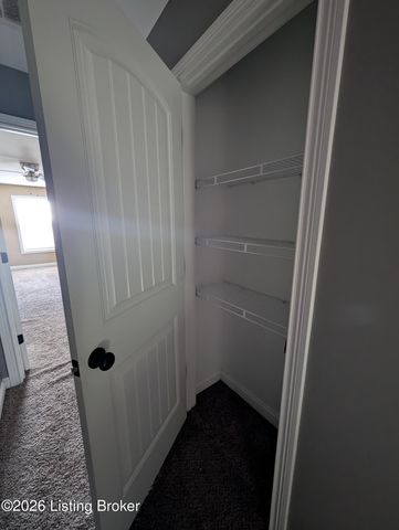 158 Elder Glen Ct, Mt Washington, KY 40047