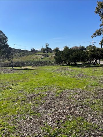 19260 Santa Rosa Mine, Perris, CA 92570