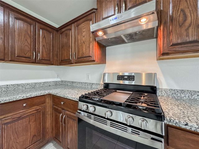 3209 Wheatmeadow Court, Pearland, TX 77581