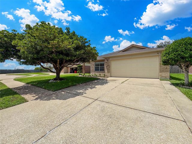 3209 Wheatmeadow Court, Pearland, TX 77581