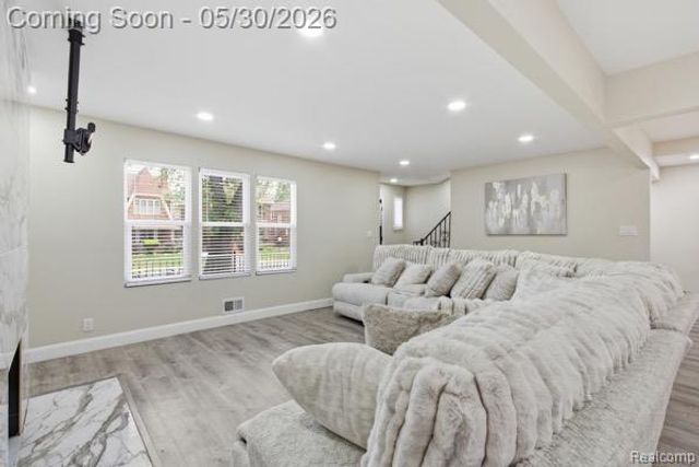17369 Wisconsin Street, Detroit, MI 48221