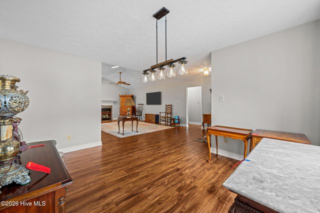 5718 Sloop Court, New Bern, NC 28560